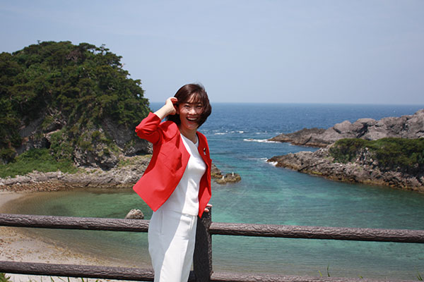 丸川 珠代 (まるかわ たまよ)